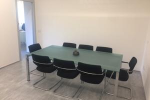 Rifinita stanza uso ufficio