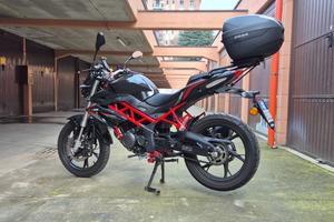 MOTO BENELLI BN125 ANNO