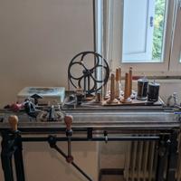 Macchina da maglia vintage completa