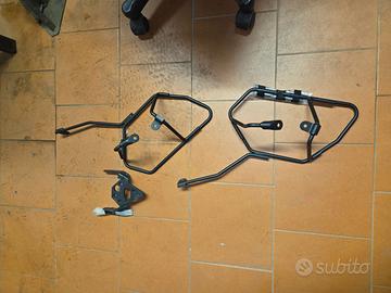 Telaietti GIVI TE6405 Triumph Street Triple 675