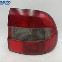 Fanale post dx VOLVO V40 '95