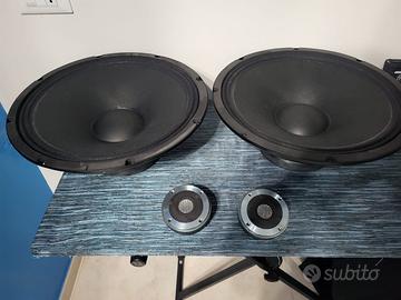 Coppia woofer e coppia driver