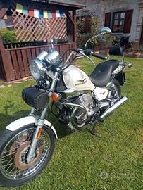 Moto Guzzi Nevada 750