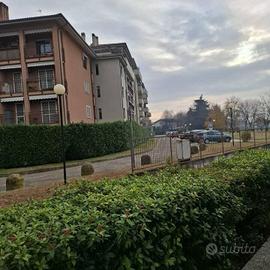 Immobile in asta di 95 m² con 3 locali e box auto 