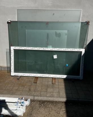 FINESTRA IN PVC