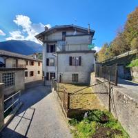 CASA TRICAMERE BISERVIZI IN LOCALITA' CHIAICIS
