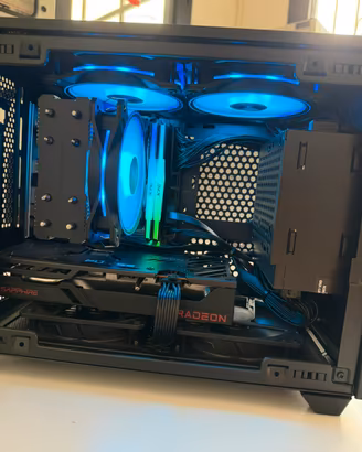 PCMini-ITX Ryzen 5, RX6650XT 8GB, 16GB RAM, 1TB