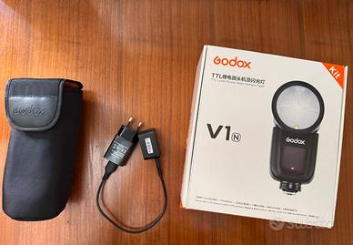 Godox V1 N
