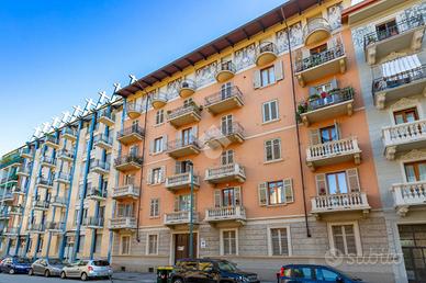 MONOLOCALE A TORINO