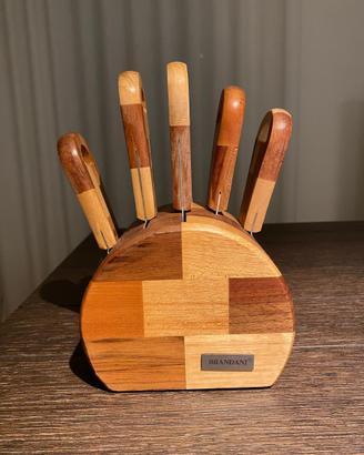 Set coltelli formaggio Brandani con ceppo in legno