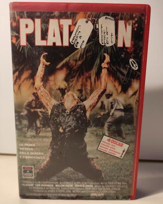 Platoon videocassetta 