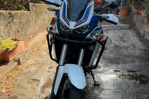 Africa twin 1100 dct