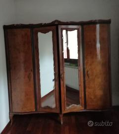 armadio in legno
