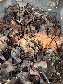 Morsetti ortogonali,spinotti , cravatte per pilast