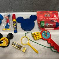 Lotto vari accessori / giochi vintage Disney