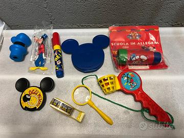 Lotto vari accessori / giochi vintage Disney
