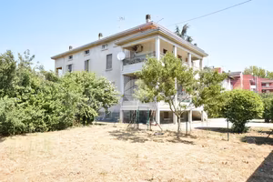3 LOCALI A FIDENZA