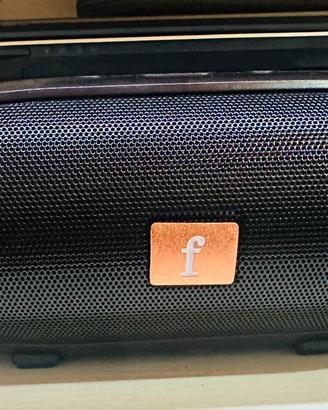 Cassa bluetooth splashproof nero nuova!