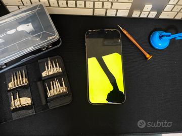 sostituzione display iPhone 