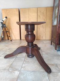 Base tavolo tondo a tre piedi