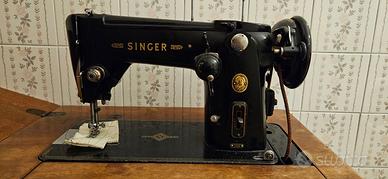 MACCHINA DA CUCIRE “SINGER”