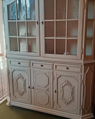Vetrina shabby chic in rovere nuova