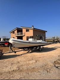 Predator 670 - 115 XV Yamaha - Gommone