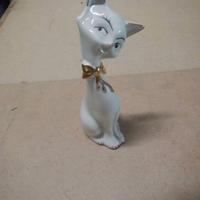 Gatto porcellana tedesca