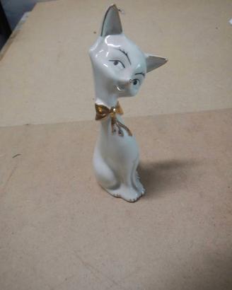 Gatto porcellana tedesca