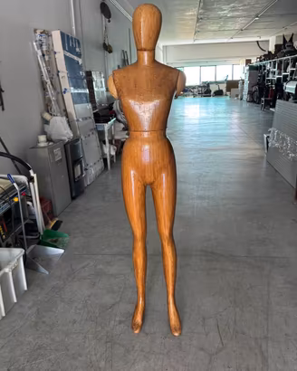 Manichino da sarta o esposizione