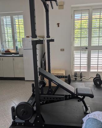 Palestra completa usata 3 volte, 94 kg, fatture