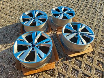 Cerchi in lega Audi Q4 e-tron 20"