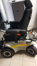 Sedia a rotelle eletrica