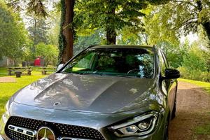 Mercedes Gla plugin hybrig amg