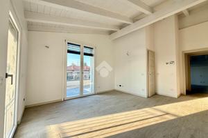 3 LOCALI A CAROBBIO DEGLI ANGELI
