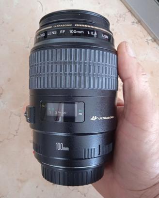Canon ef 100 mm macro f 2.8