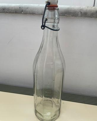 Bottiglie vetro con tappo