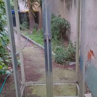 armadio farmaci vintage