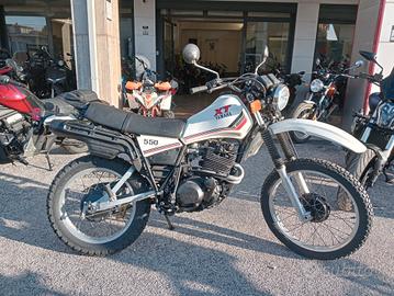 Yamaha XT 550 - 1983