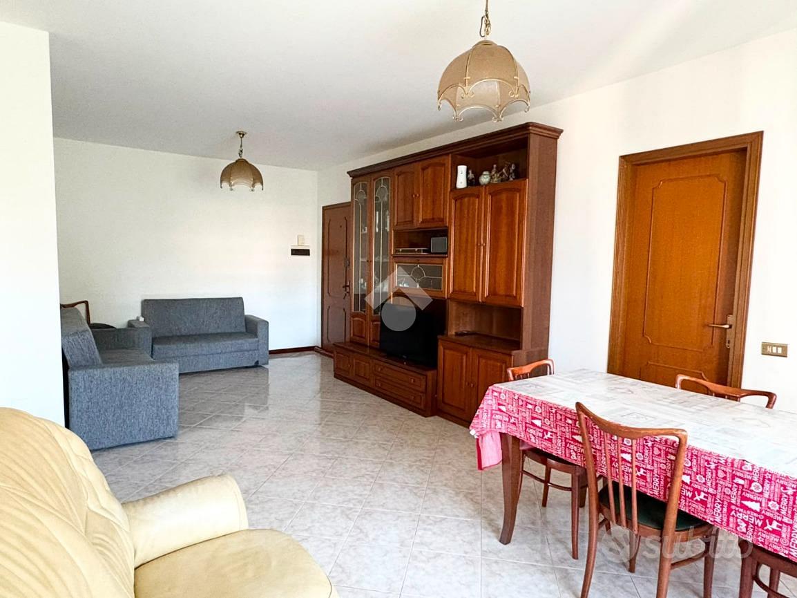 Apartment in Gallarate, Azalee, Cascinetta - Vista 5