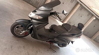 Suzuki Burgman 400 - 2001