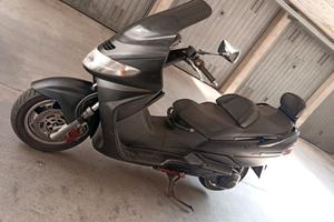 Suzuki Burgman 400 - 2001