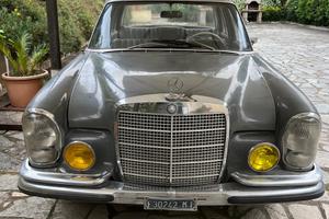 Mercedes 280 SE d'Epoca anno 1968