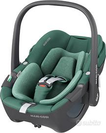 Seggiolino Maxi-Cosi Pebble 360 + adattatori