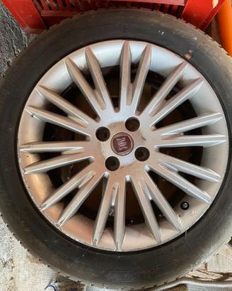 Due cerchi in lega 16 fiat bravo