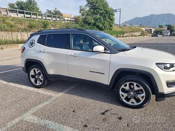jeep Compass  2.0 4x4 cambio automatico 