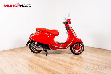 VESPA PRIMAVERA 125 RED - 2024