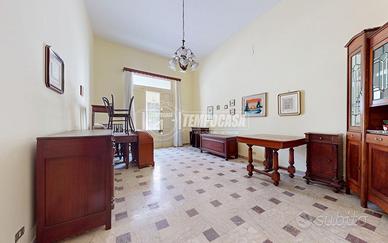 NUOVO PREZZO! Indipendente con terrazzo e box, zon