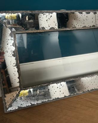 Cornice con bordo specchio anticato