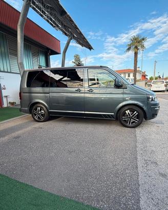 Volkswagen Multivan 2.5 TDI/174CV Comfortline 4x4 